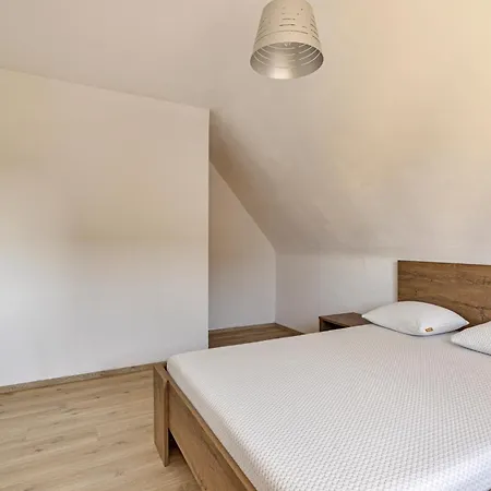 Stella Matutina Tatil Evi Sint-Idesbald